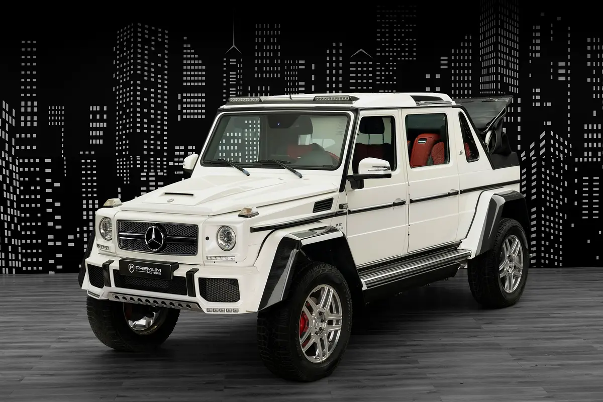 Mercedes-Maybach G-Class 2018 — photo 1 of 20