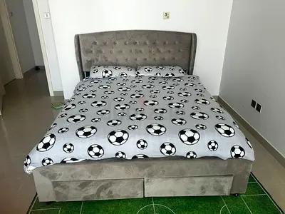 Storage bed with drawers mattress Grey upholstered good condition