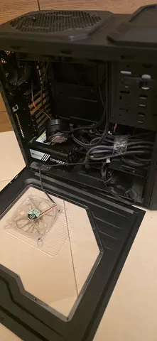 Used Gaming PC Tower with Transparent Side Panel, Installed Kraken liquid cooler, Evoplus 1 TB