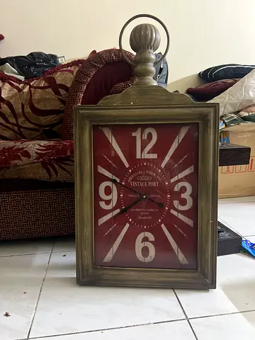 Wall clock
