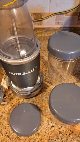 Nutri-bullets blender