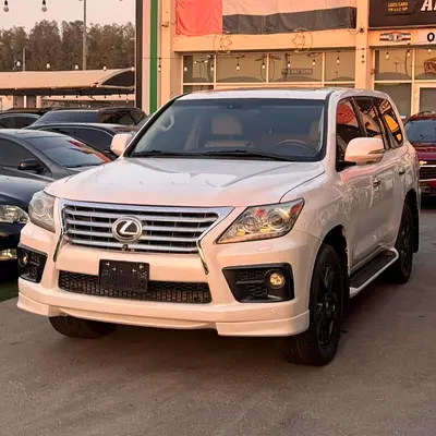 لكزس LX570  موديل 2009 خليجي بحالة ممتازة