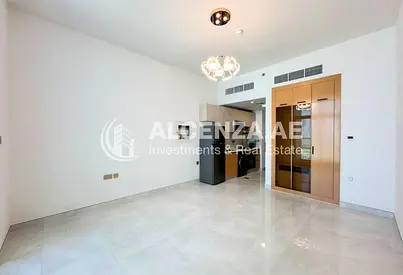 UNFURNISHED | BRAND NEW | COMMUNITY VIEW