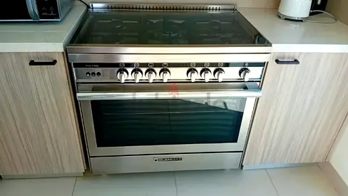 Glemgas Gas Cooker 90x60cm with Fan inside Oven Good Condition