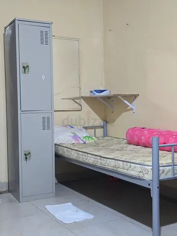 Single metal bed for sale