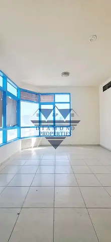 Vary spacious neat and clean apartment family building in 1bhk Cantral Ac hall close no deposit good location in Al Qasimia just in 33k