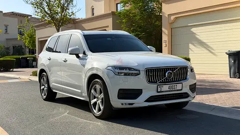 Volvo XC90 T5 Momentum 2020 GCC Specs - Pristine Condition