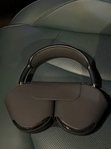 AirPods Max 2