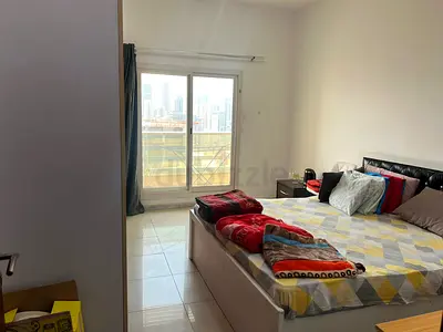 Master bed room available for rent
