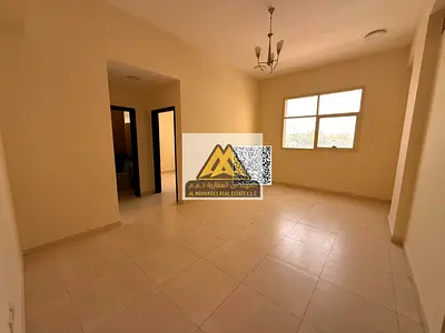 A distinctive family apartment in a prime location in Al Jurf 2, featuring central air conditioning, owner-maintenance, and a closed kitchen.