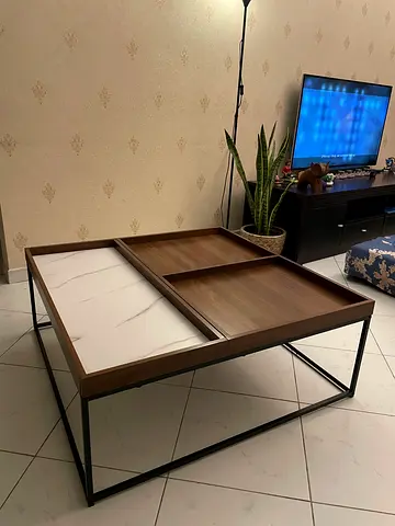 Modern Square Tray-Top Coffee Table – Like New (6 months old)