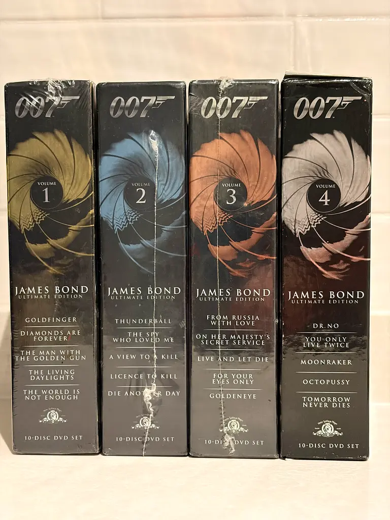 Classifieds: Collectors item: James Bond 007 Ultimate Edition