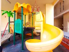 Kids play aera ● Direct from onwer ● Splanded 2-BHK Aprt with Balcony
