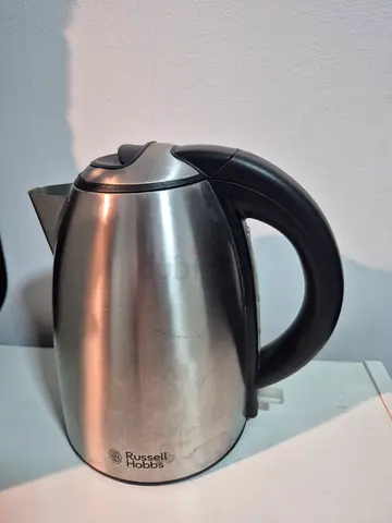 Russell Hobbs Stainless Steel Electric Kettle - 1.7L (Used)