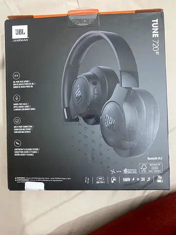Jbl head set brand new