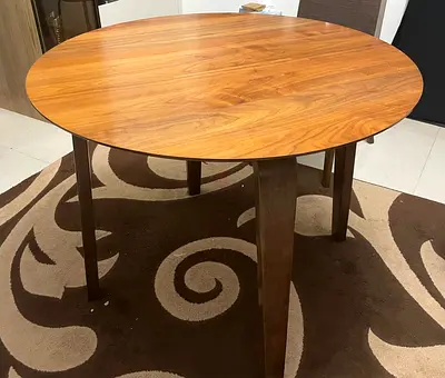 Modern Round Wooden Dining Table (100x100x75 cm)