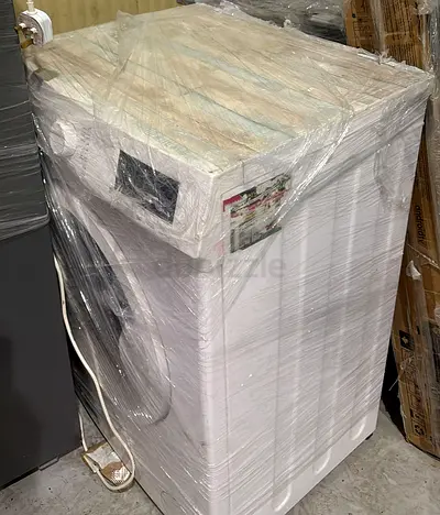Front Load Washing Machine in Good Condition