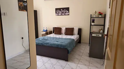 🏡 *Spacious Furnished Bedroom Near City Walk | Opposite Al Khazan Park*