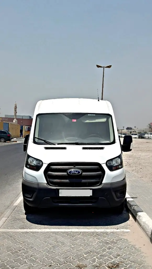 Ford Transit 2021 — photo 1 of 11