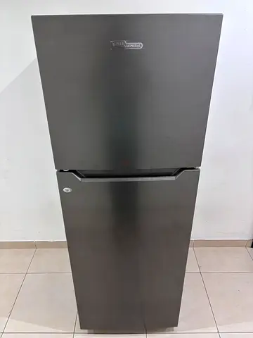 ثلاجة