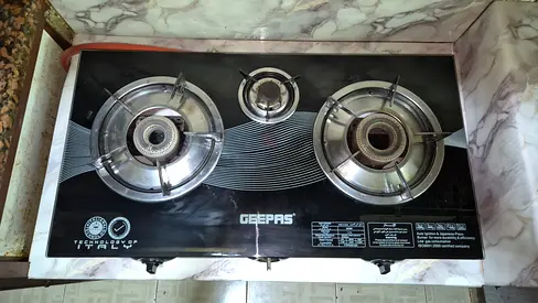 Geepas 3-Burner Glass Top Gas Stove - Good Working Condition