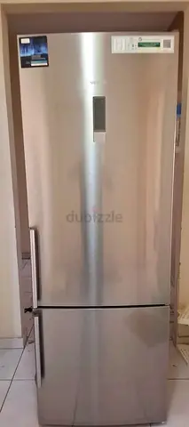 Siemens iQ500 Fridge With Bottom Freezer For Sale New Model. KG56NVI31M