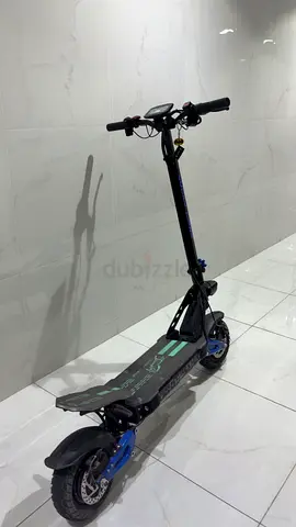 Electric scooter - Brand new condition