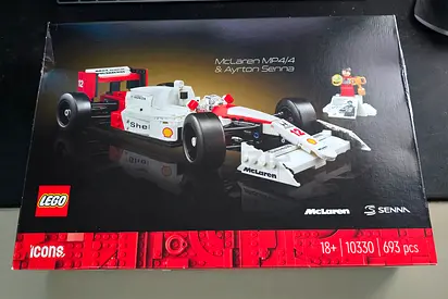 Lego F1 McLaren MP4/4  Ayrton Senna 693 pcs