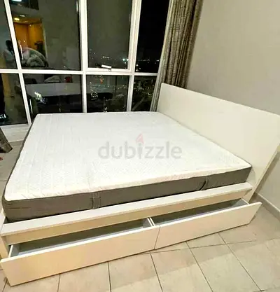 IKEA malam queen‑size bed (160 × 200 cm) with 2 storage drawers underneath and an IKEA mattress ✨