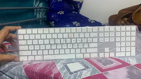 Magic 2 rechargeable numarical keyboard