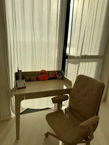 Desk + chair