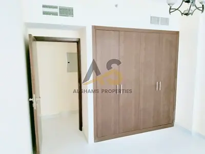 Upgraded 2BedRoom With Wardrobes Free Parking Rent 45k