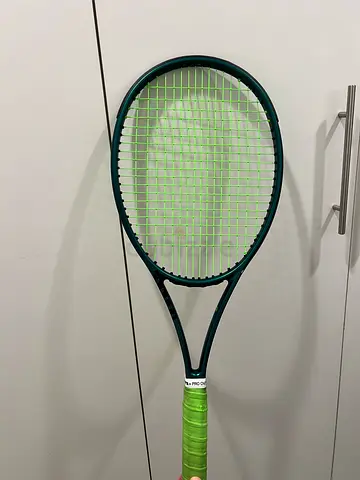 Wilson Blade 98 V9 16x19