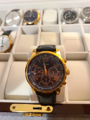 Guess Watch