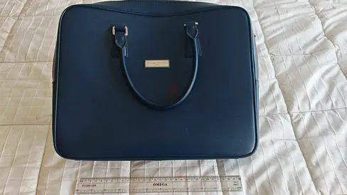 Like new 14inch laptop / office bag - excellent condition