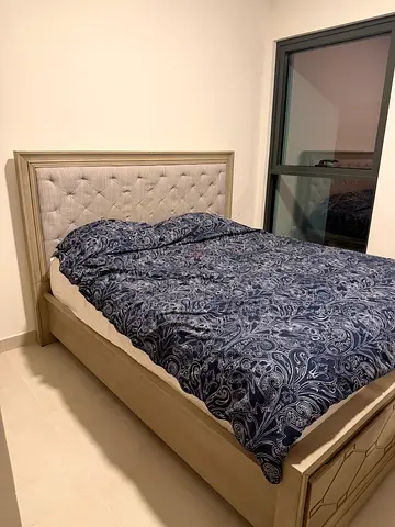 Bedroom Set for Sale – 3,500 AED