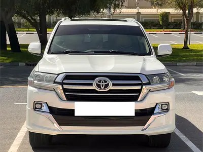 Toyota Land Cruiser GXR Grand Touring 2020 | GCC Specs | Pristine Condition