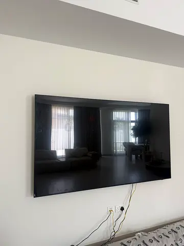 85 inch Samsung 4K Smart TV