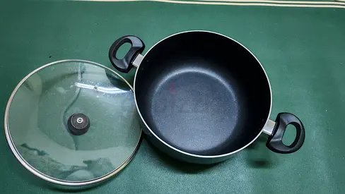2 Cooking pot selling