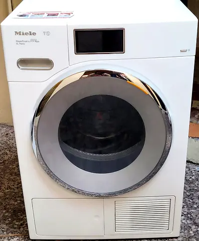 Miele latest model steam finish 9 kg dryer freestanding touch screen
