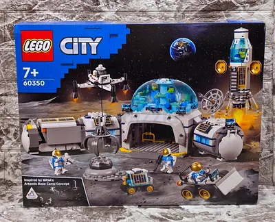 LEGO® City Lunar Research Base 60350 (786 pcs)(Retired Set)