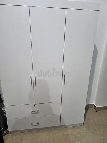 White 3-Door Wardrobe with Drawers - Good Condition