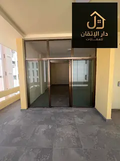 🏡 **2 Bedroom Hall Apartment – First Tenant After Renovation – Company Contract – Umm Al Ta