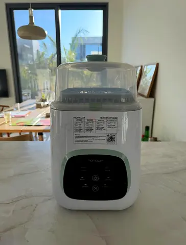 Momcozy Electric Baby Bottle Sterilizer  Washer and Dryer — flawless Condition