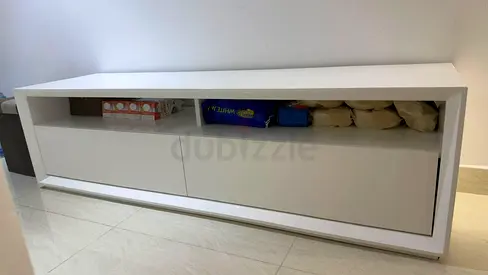 White Modern Low TV Cabinet / Media Console