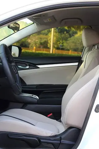 صورة 10 لـ 2019 Honda CIVIC
