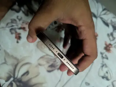 IPhone 16 pro max UAE Version