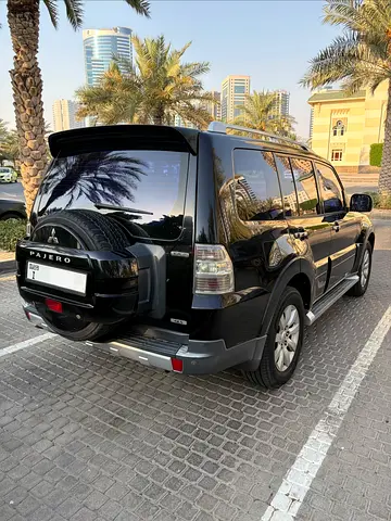 Mitsubishi Pajero GLS 2009 | 3.8 V6 | GCC Specs | Well Maintained