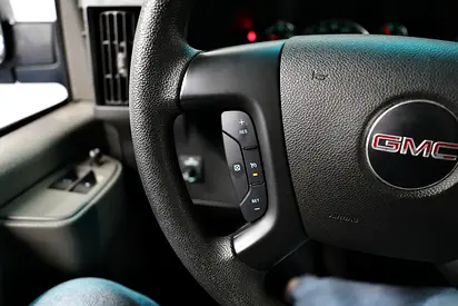 2016 GMC SAVANA — фото 10