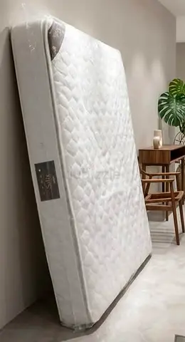 Brend New King size 180x200 spring Top memory foam matress Available 28 cm thikniss